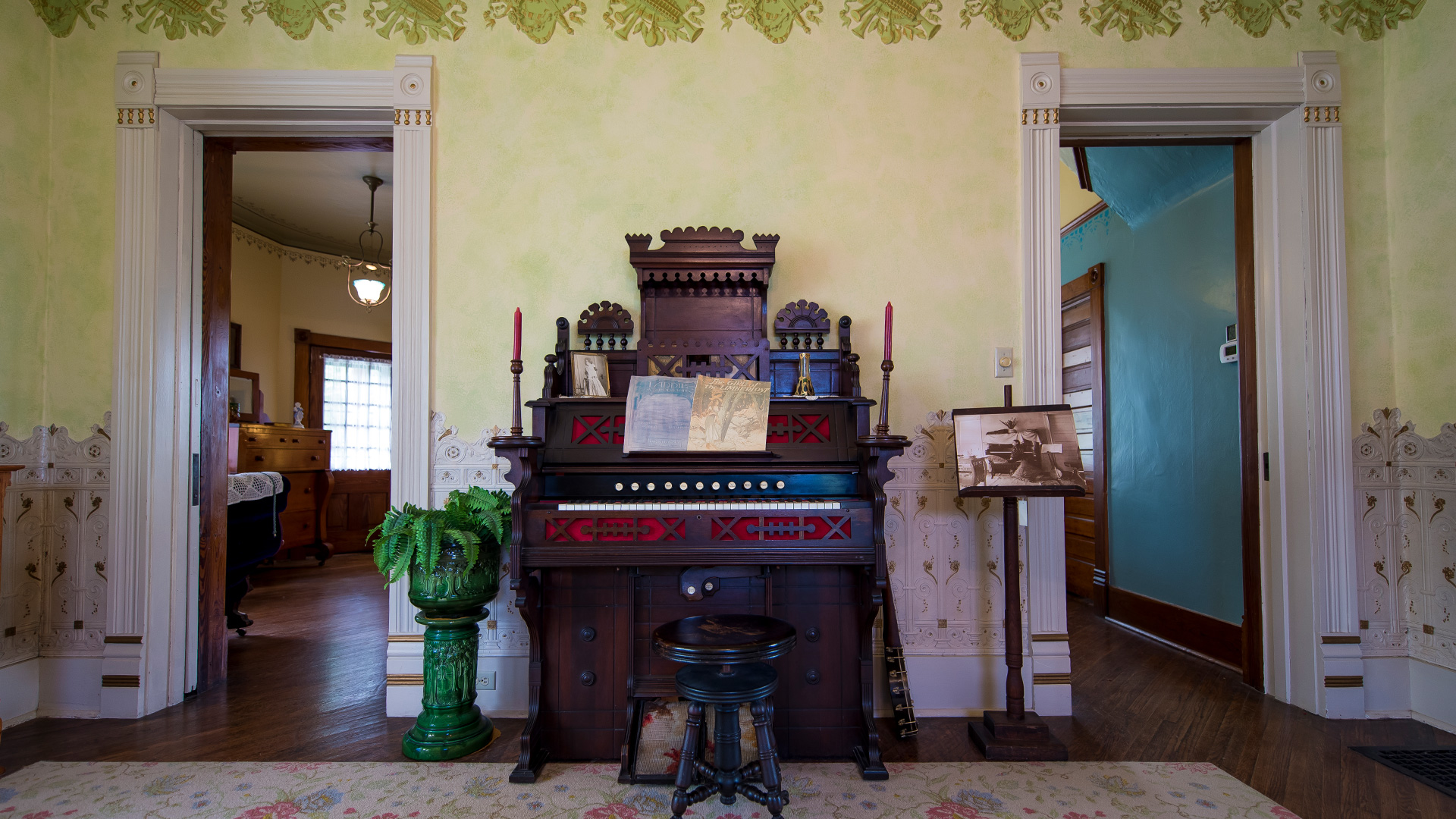 Organ at Limberlost