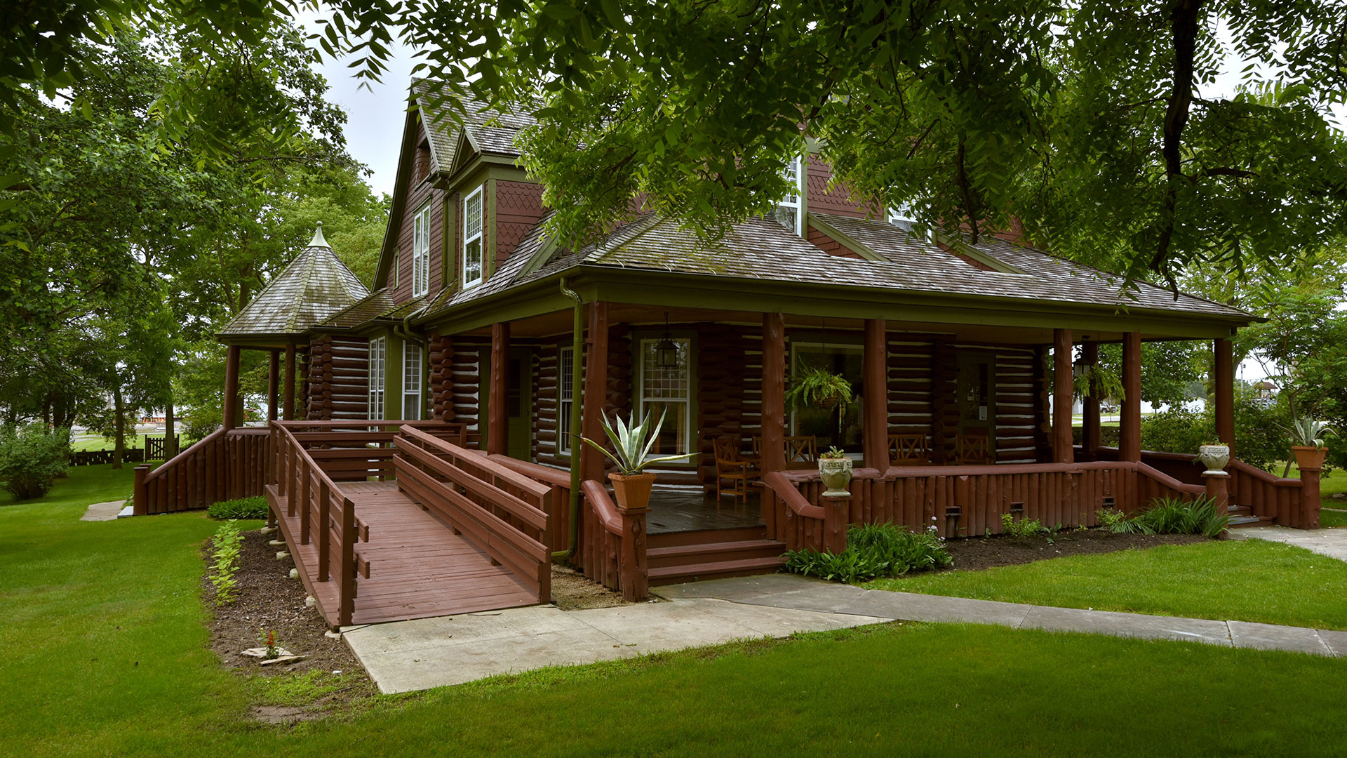 Cabin at Limberlost