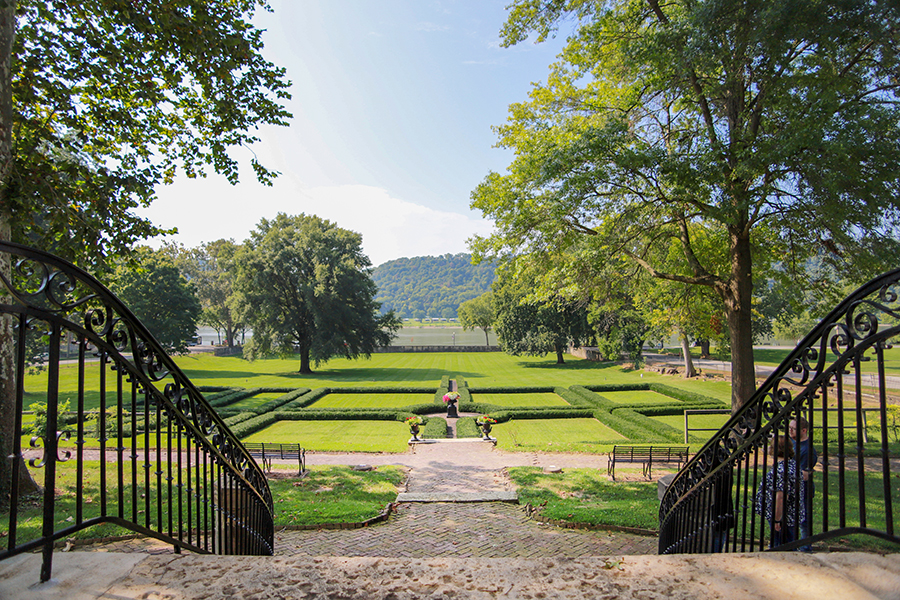 Lanier Mansion Gardens