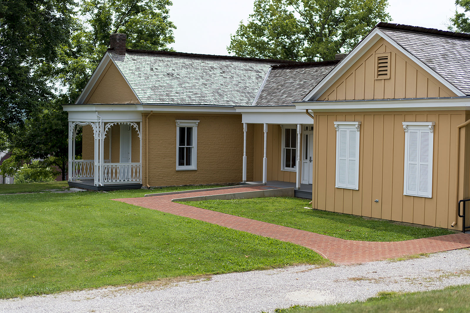 Photo of Corydon Building