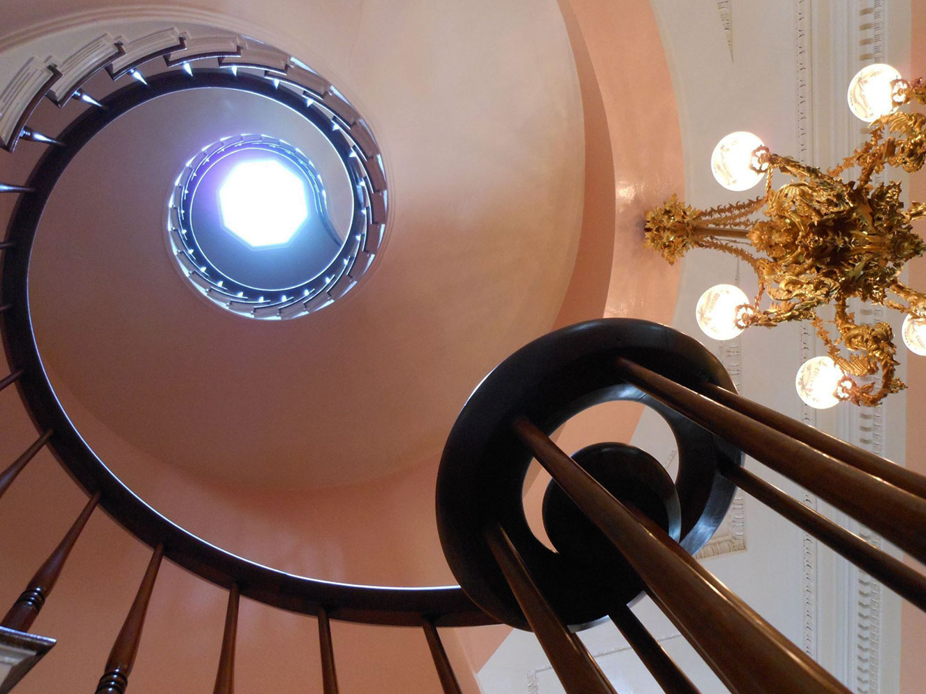 Lanier Mansion
