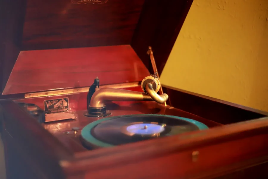 Special Tour: 1920s Tech