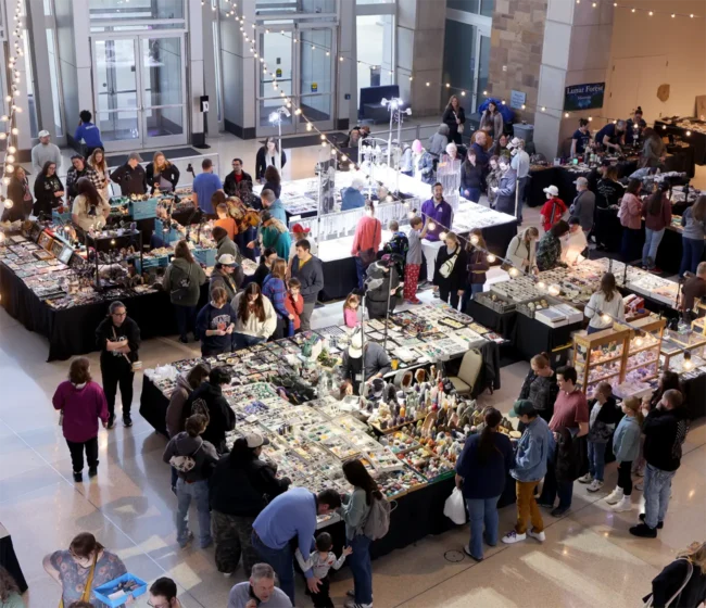 Crowd at educator event, GEOfest